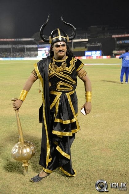 Celebrity-Cricket-League-2014